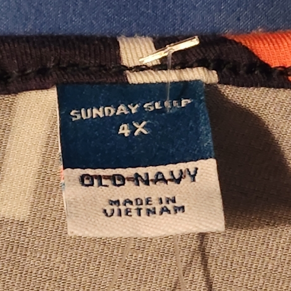 Old Navy Plus Size Tank Top - Picture 5 of 8